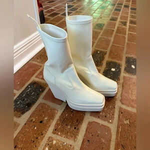 Gia Borghini Texan Ankle Boot